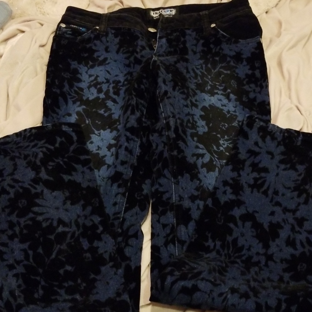 COPY - Tractor Jean Blue Floral raised Design 5 JCT 12